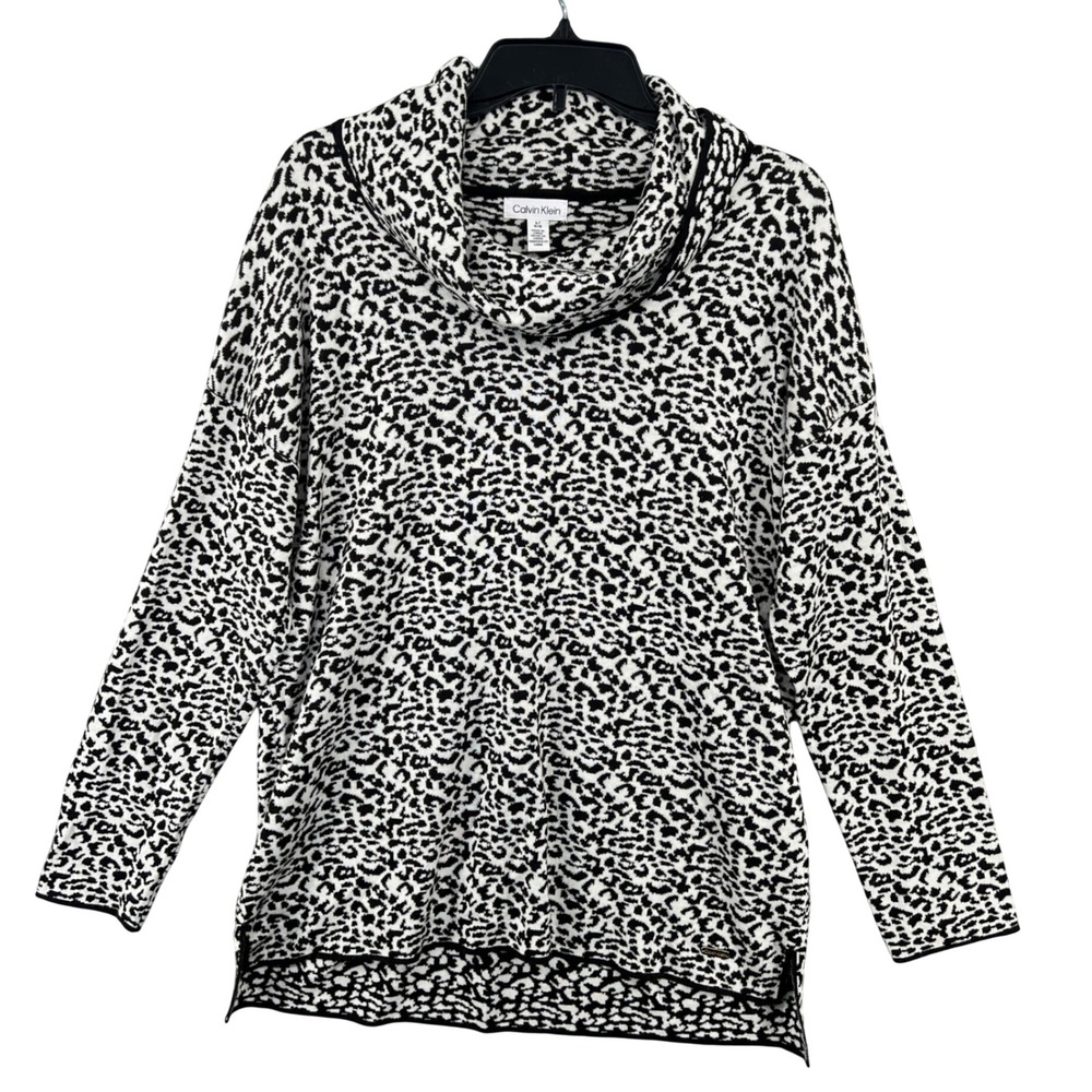 Calvin Klein Animal Print Cowl Neck Tunic Sweater Womens L Black White‎ Chic Mod